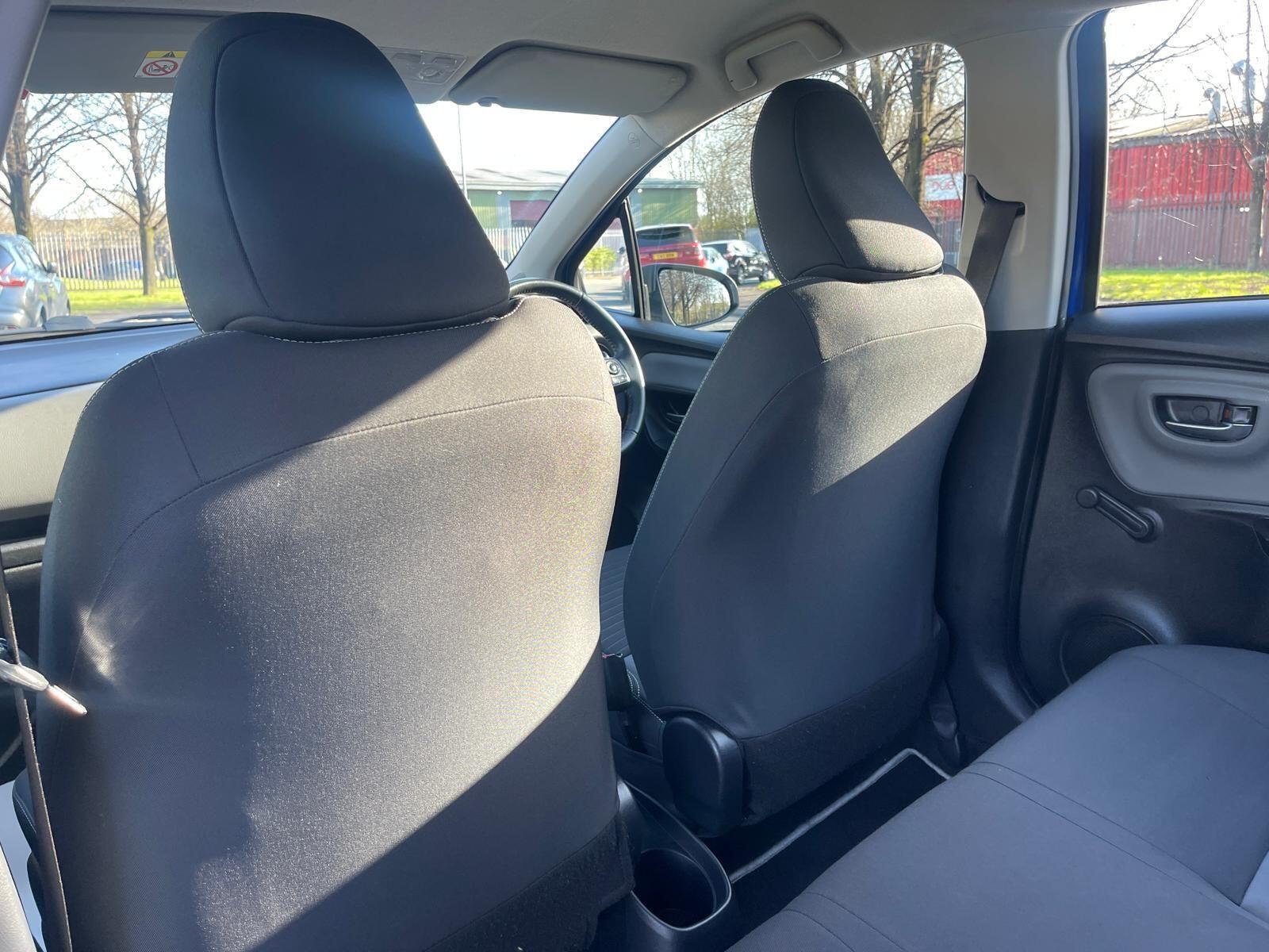 Toyota Yaris - Image 27