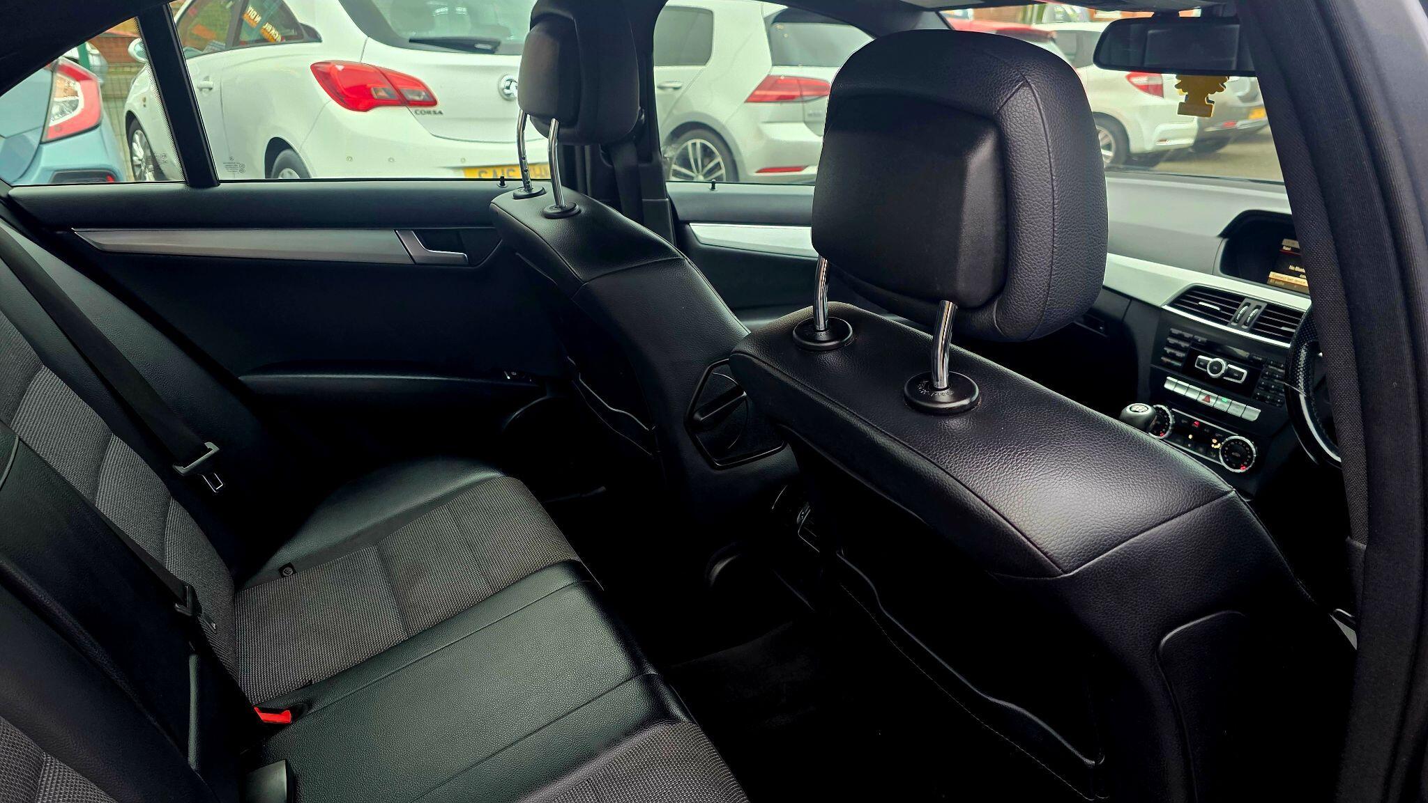 Mercedes C Class - Image 18