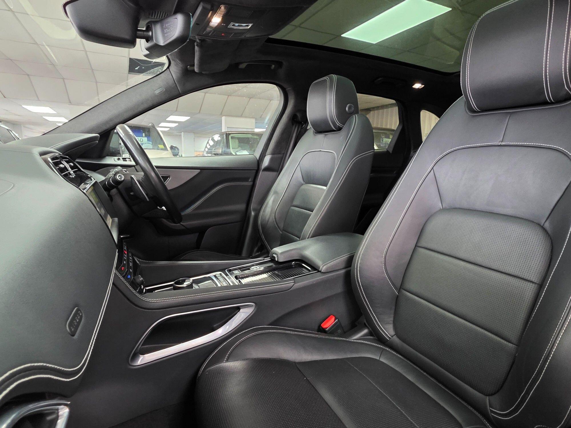 Jaguar F-Pace - Image 29
