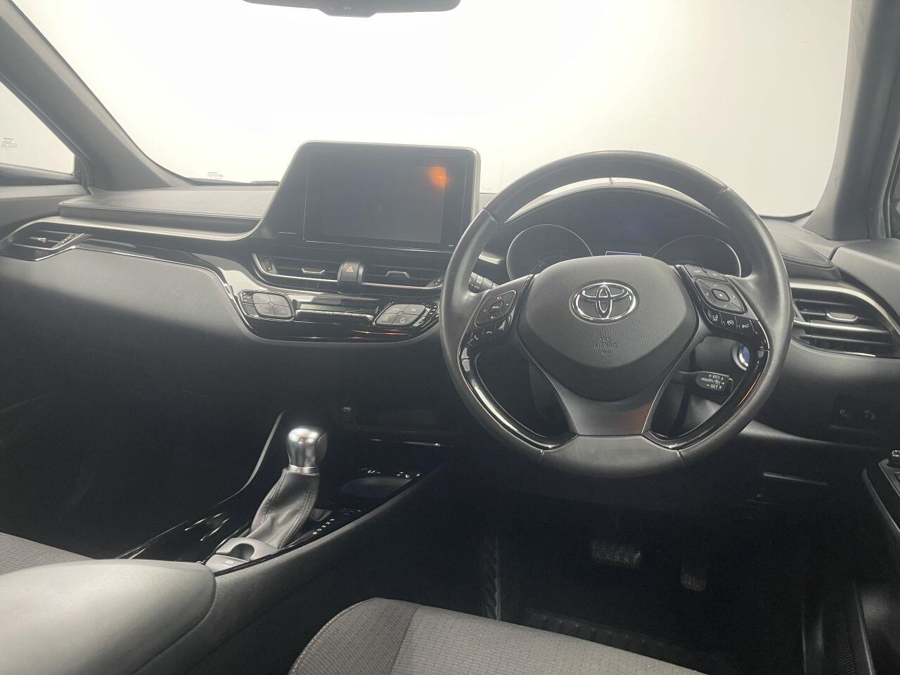 Toyota C-Hr - Image 30