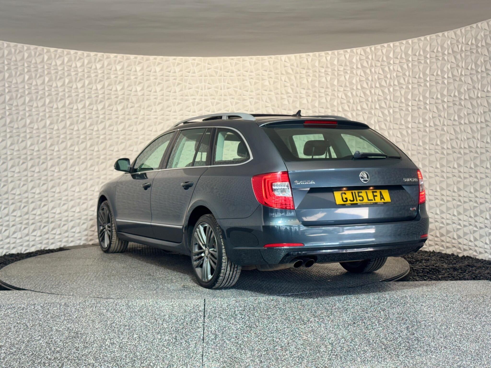 Skoda Superb - Image 15