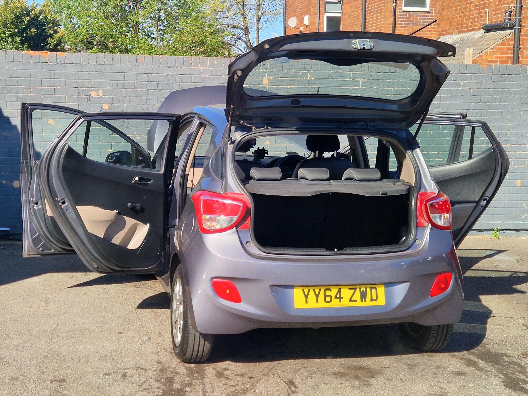 Hyundai i10 - Image 19
