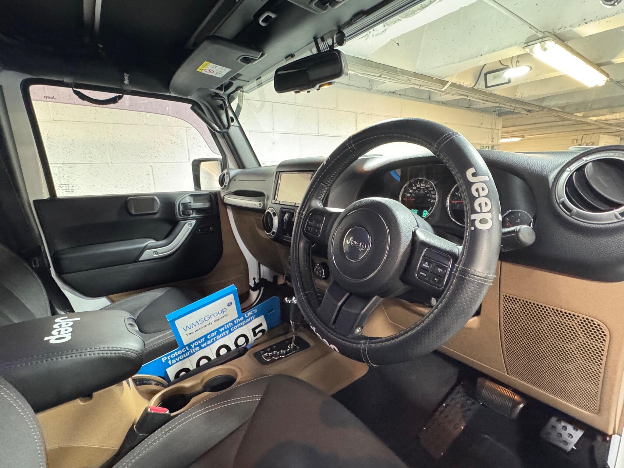 Jeep Wrangler - Image 9