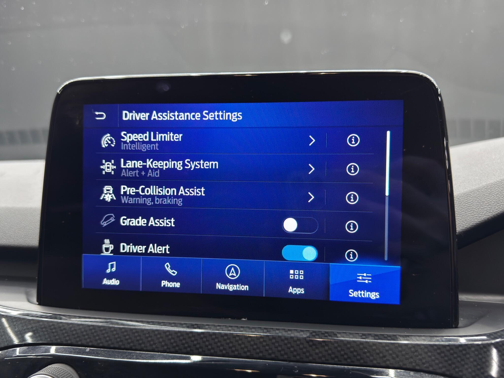 Ford Kuga - Image 34