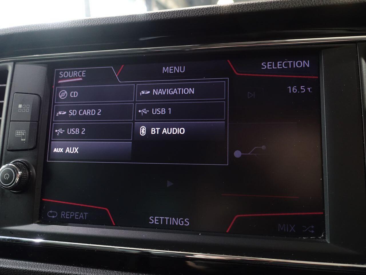 SEAT Leon - Image 24