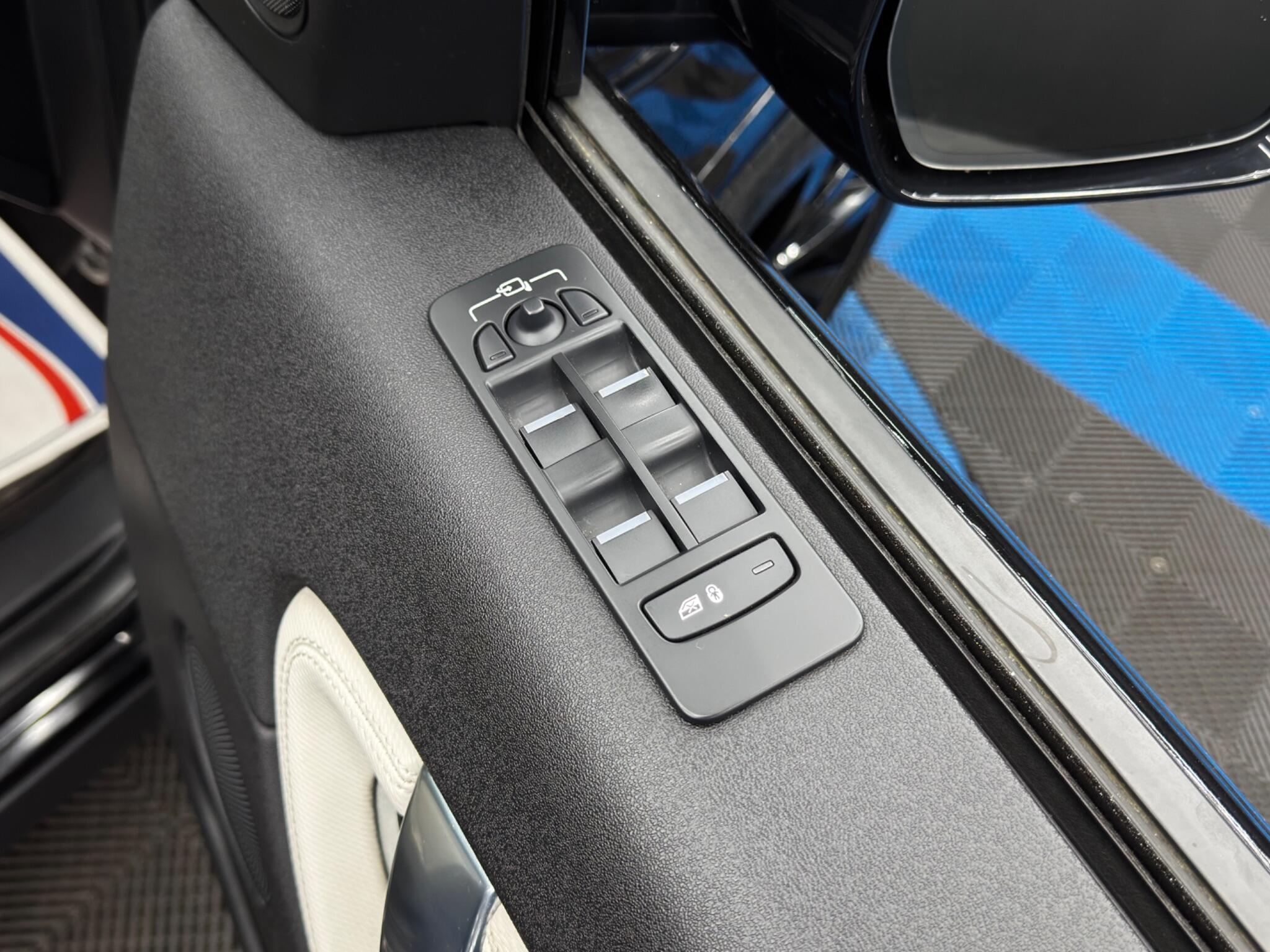 Land Rover DISCOVERY SPORT - Image 42