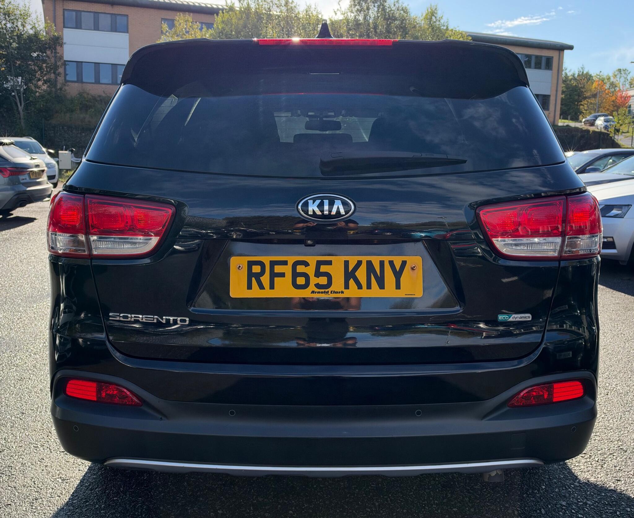 Kia Sorento - Image 10