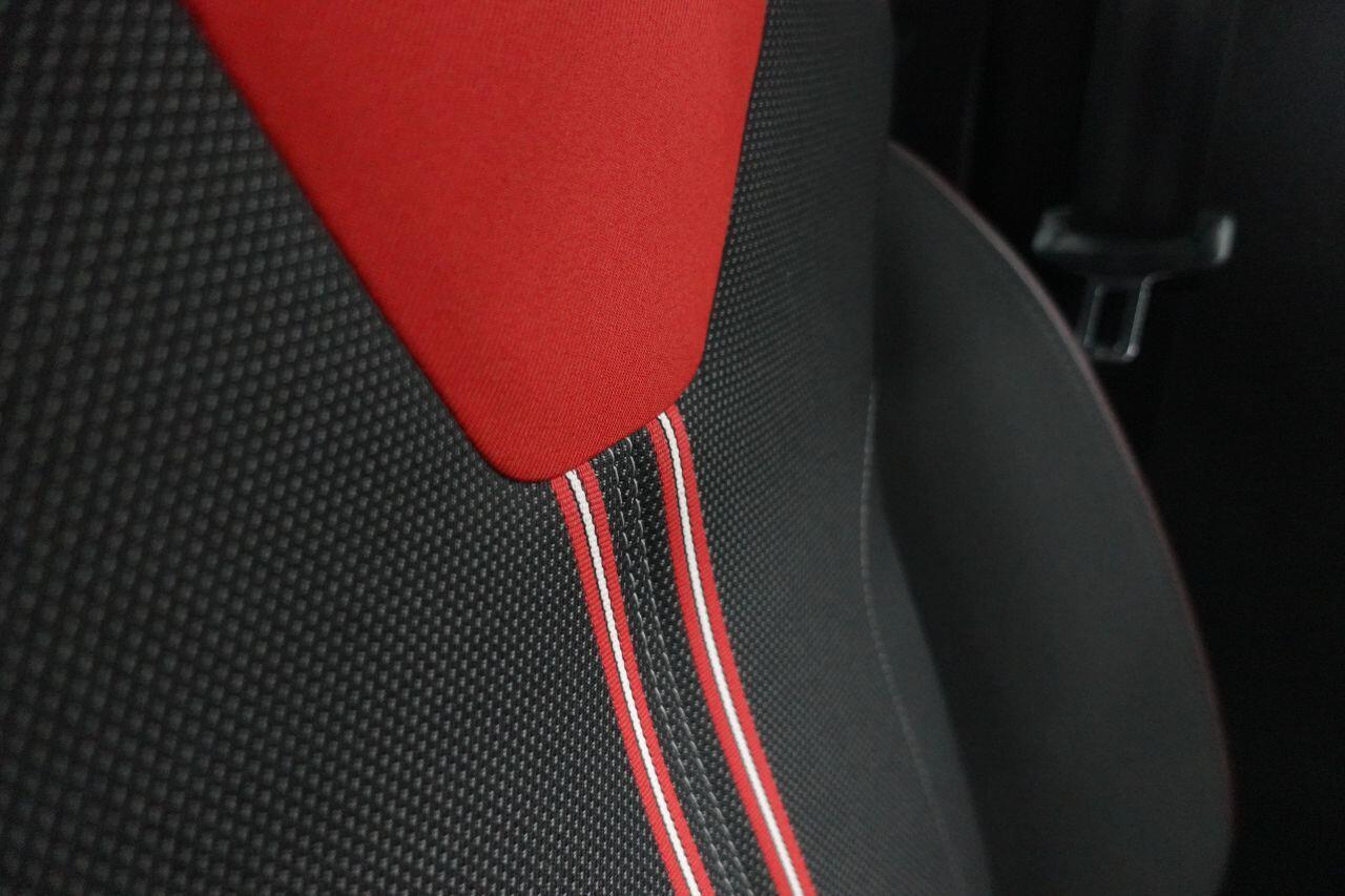 Vauxhall Corsa - Image 18