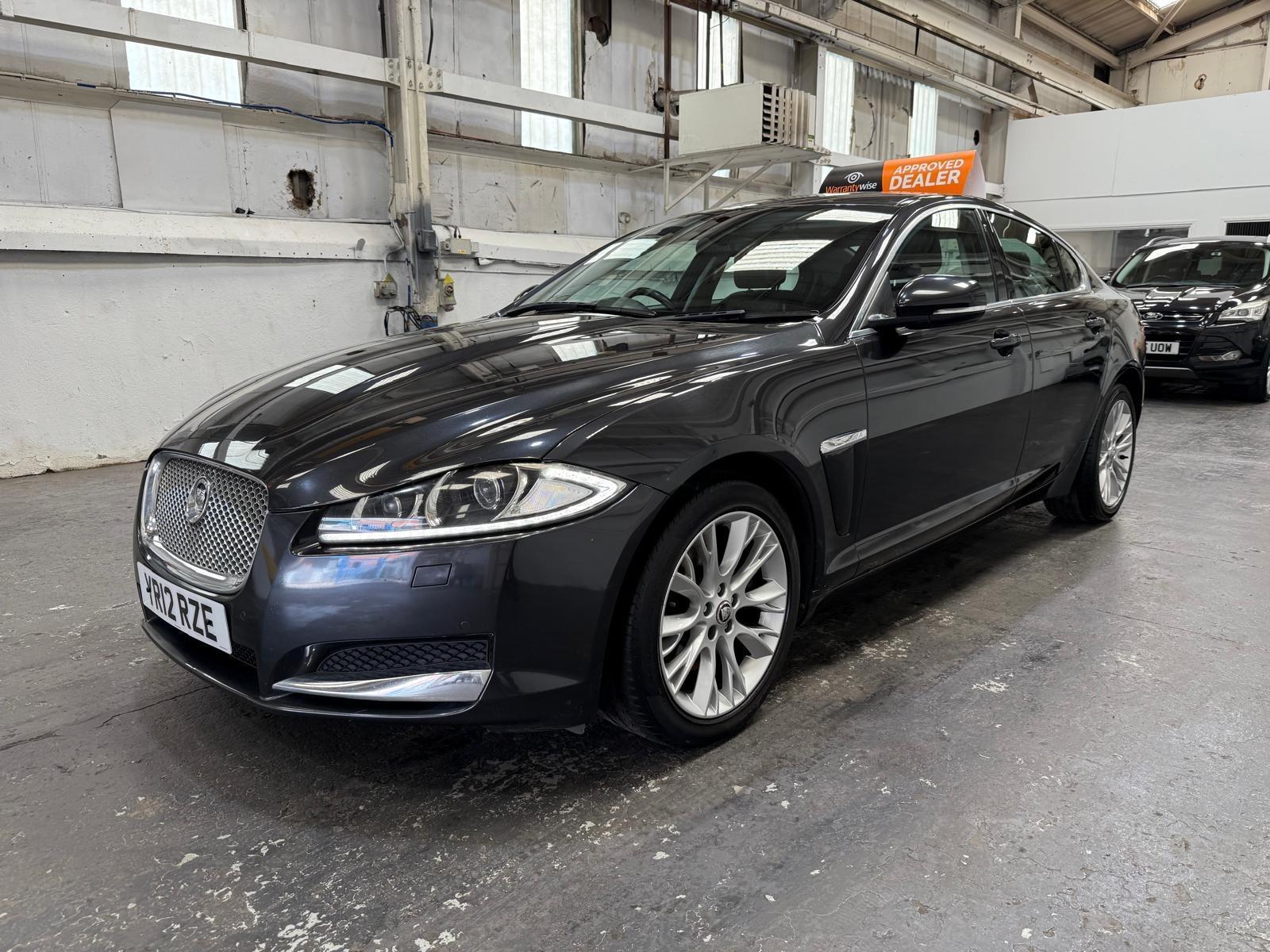 Jaguar XF - Image 14
