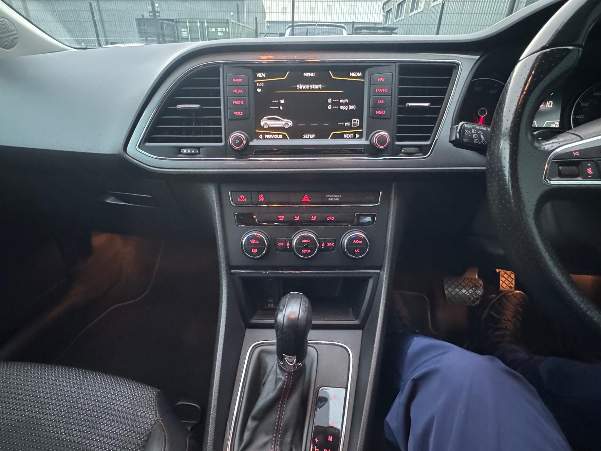 SEAT Leon - Image 17