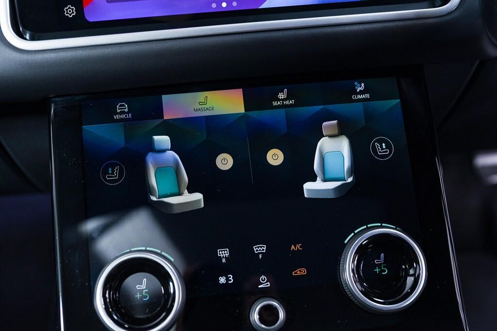 Land Rover Range Rover Velar - Image 20