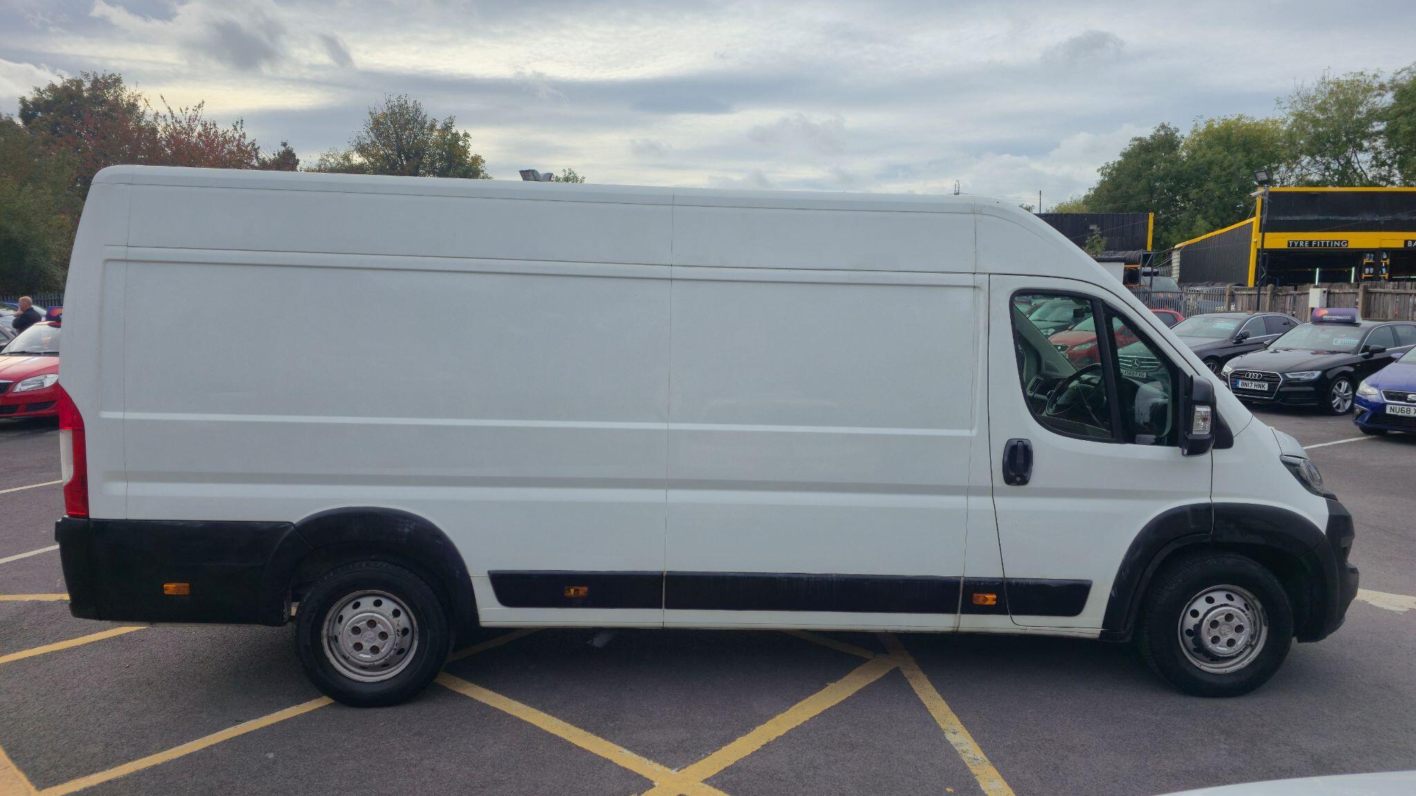 Peugeot Boxer - Image 8