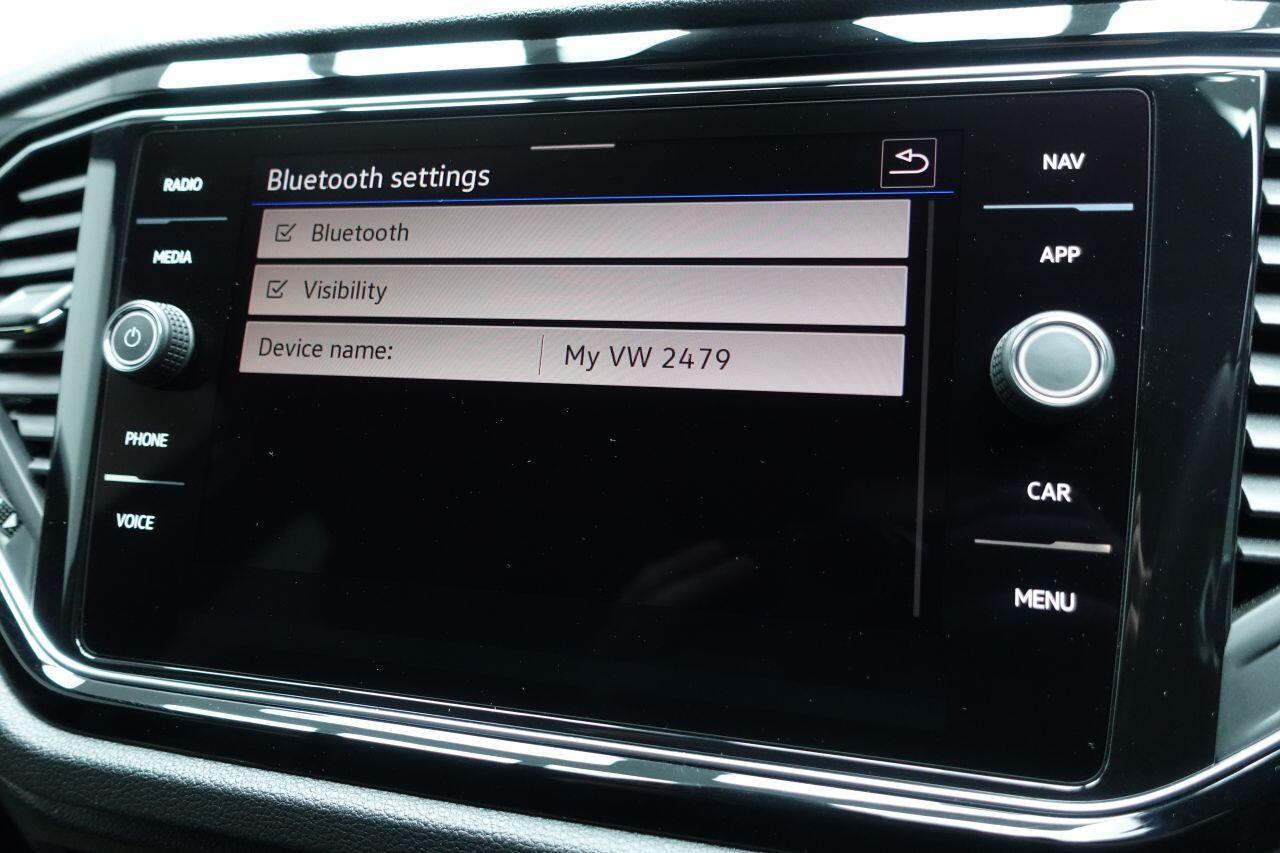 Volkswagen T-Roc - Image 26