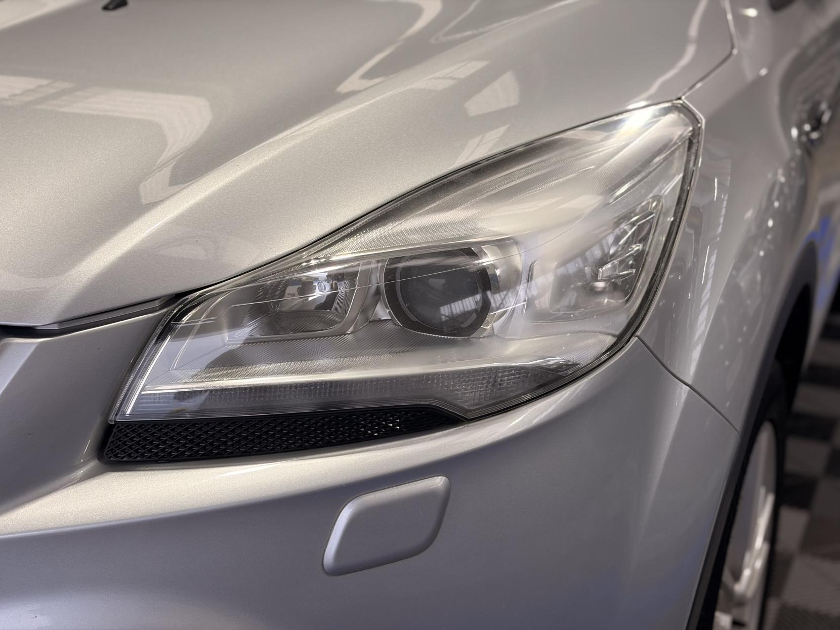 Ford Kuga - Image 10