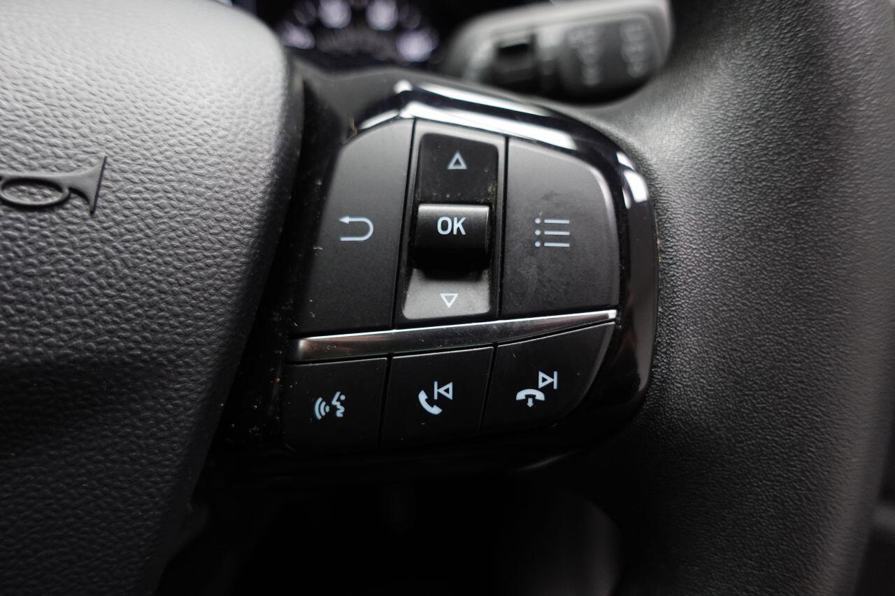Ford Fiesta - Image 25