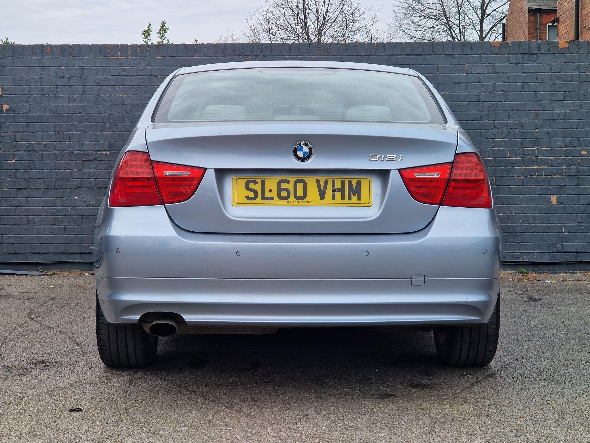 BMW 3 Series - Image 3