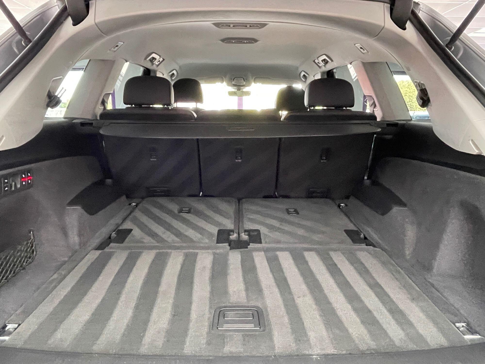 Audi Q7 - Image 19