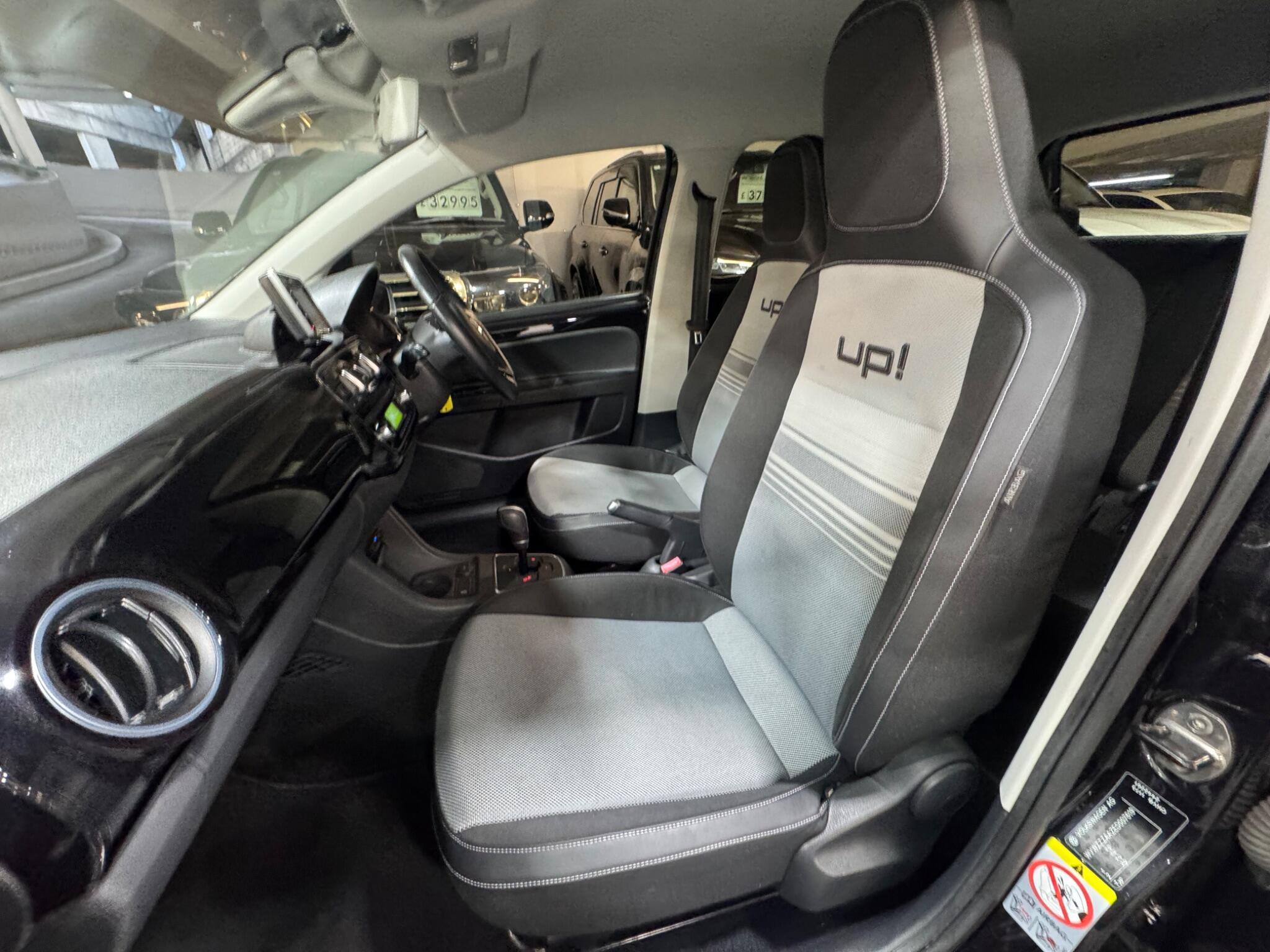 Volkswagen up! - Image 10