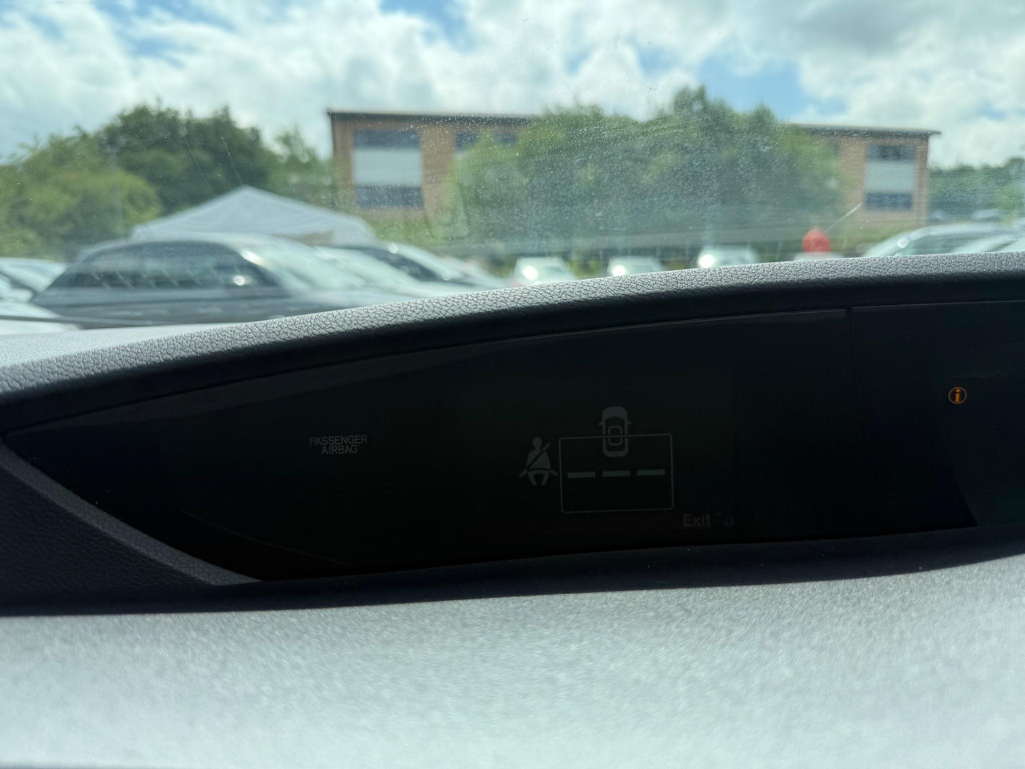 Honda Civic - Image 31