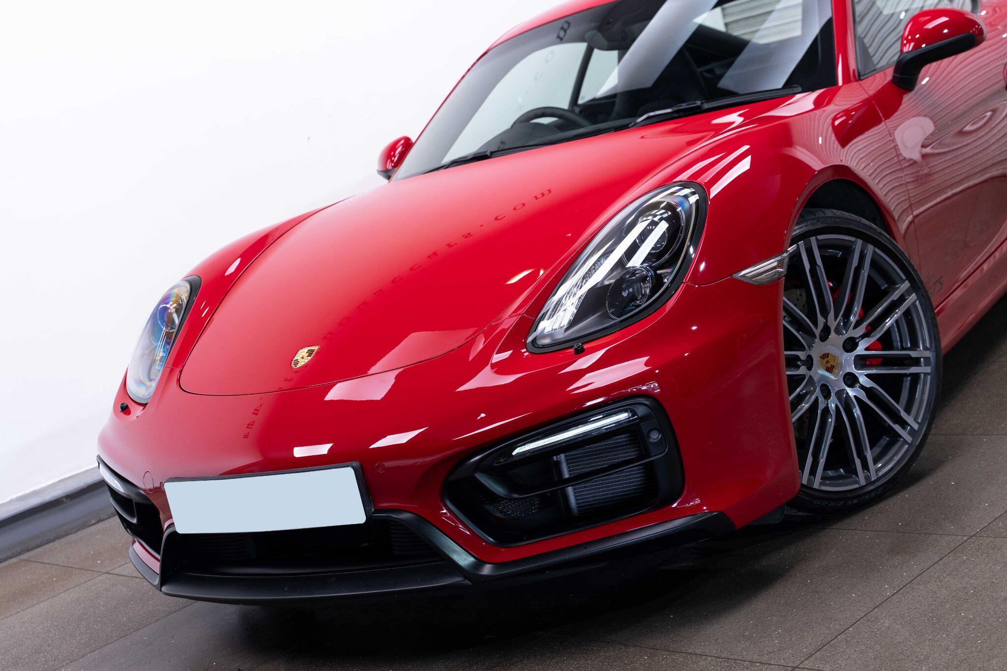 Porsche Cayman - Image 9