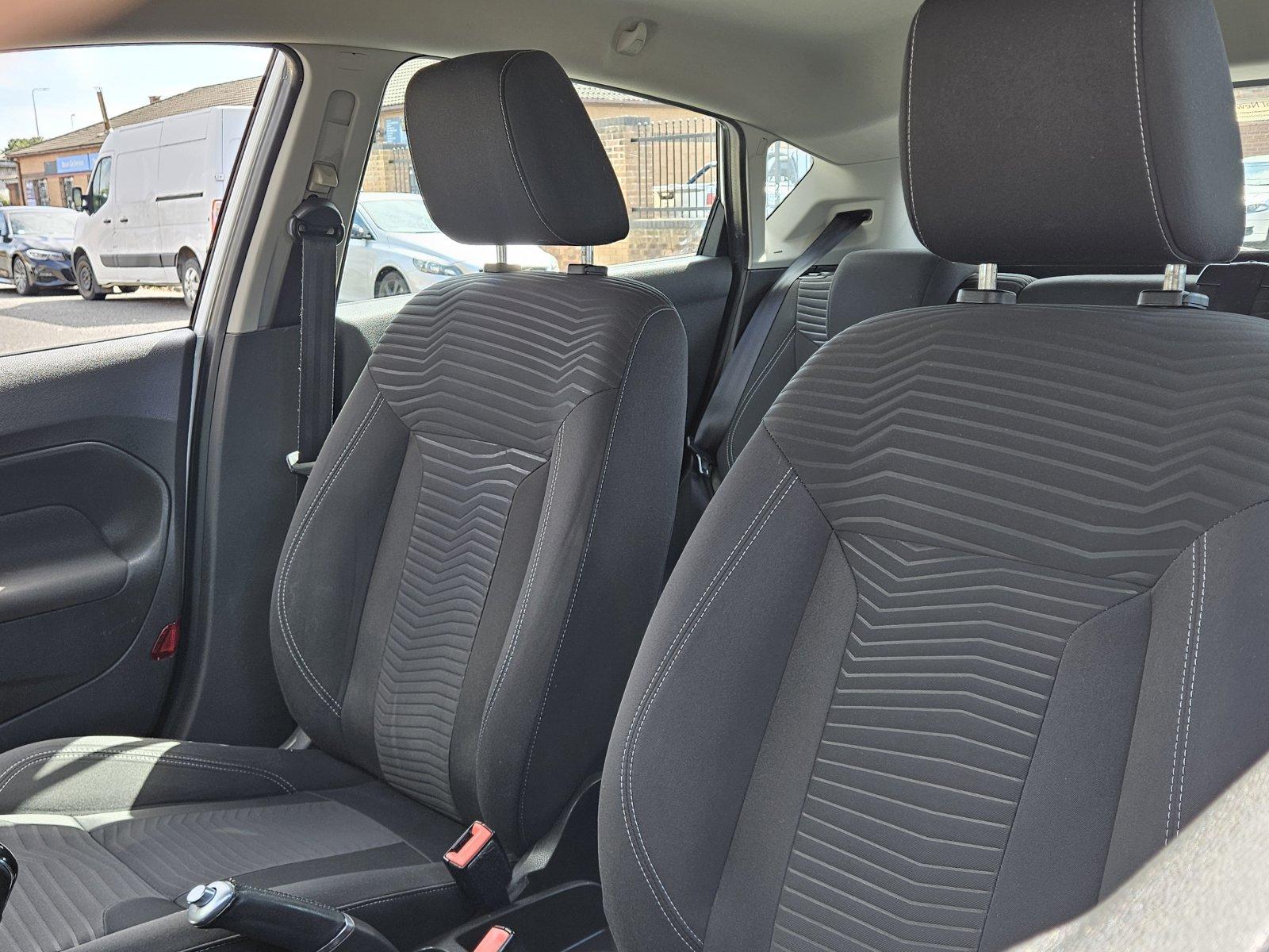Ford Fiesta - Image 16
