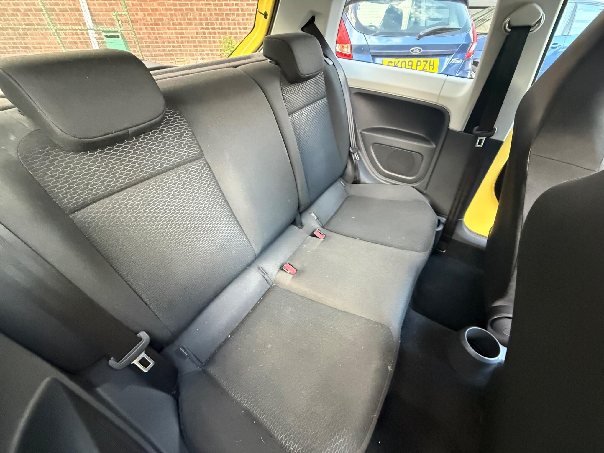 SEAT Mii - Image 12