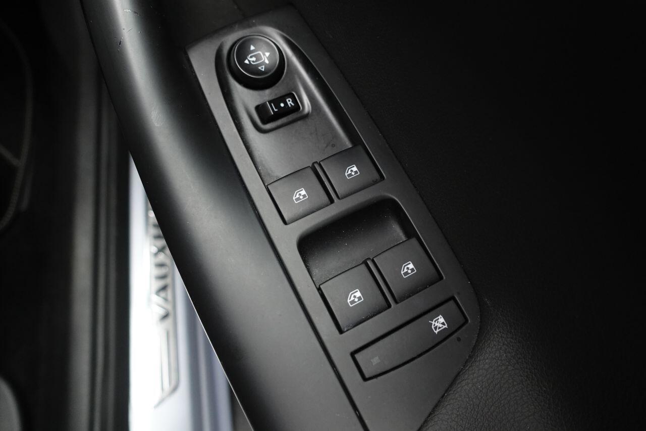 Vauxhall Astra - Image 24