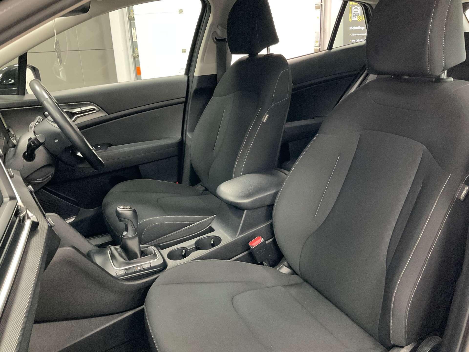 Kia Sportage - Image 28