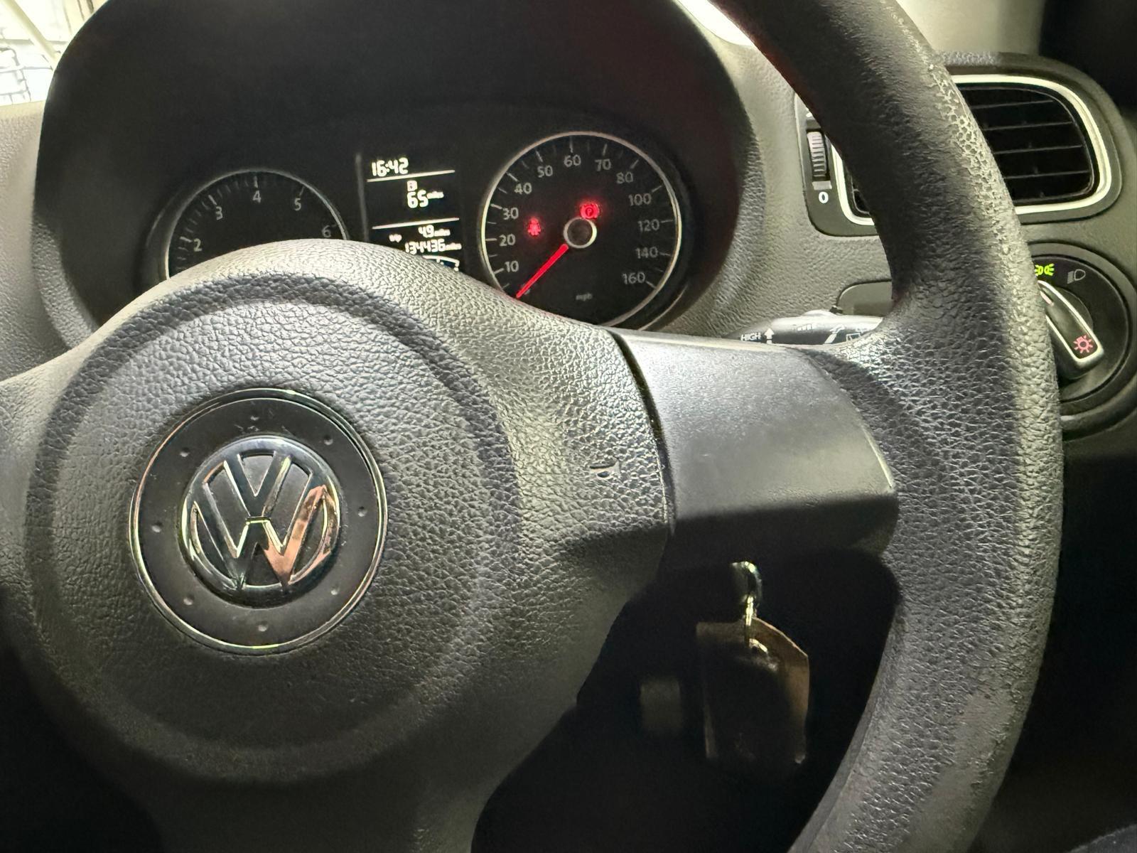 Volkswagen Polo - Image 32