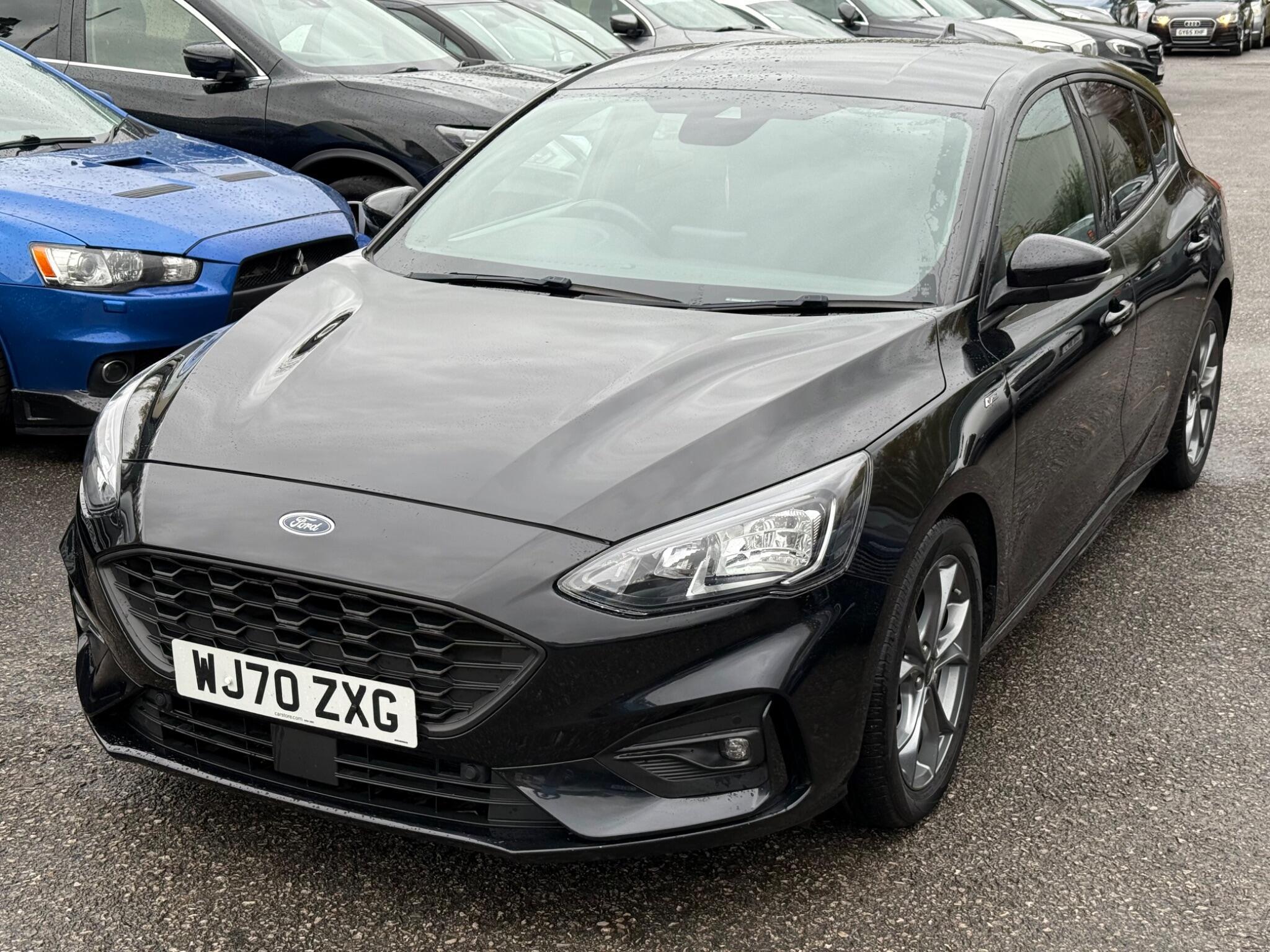 Ford Focus - Image 9