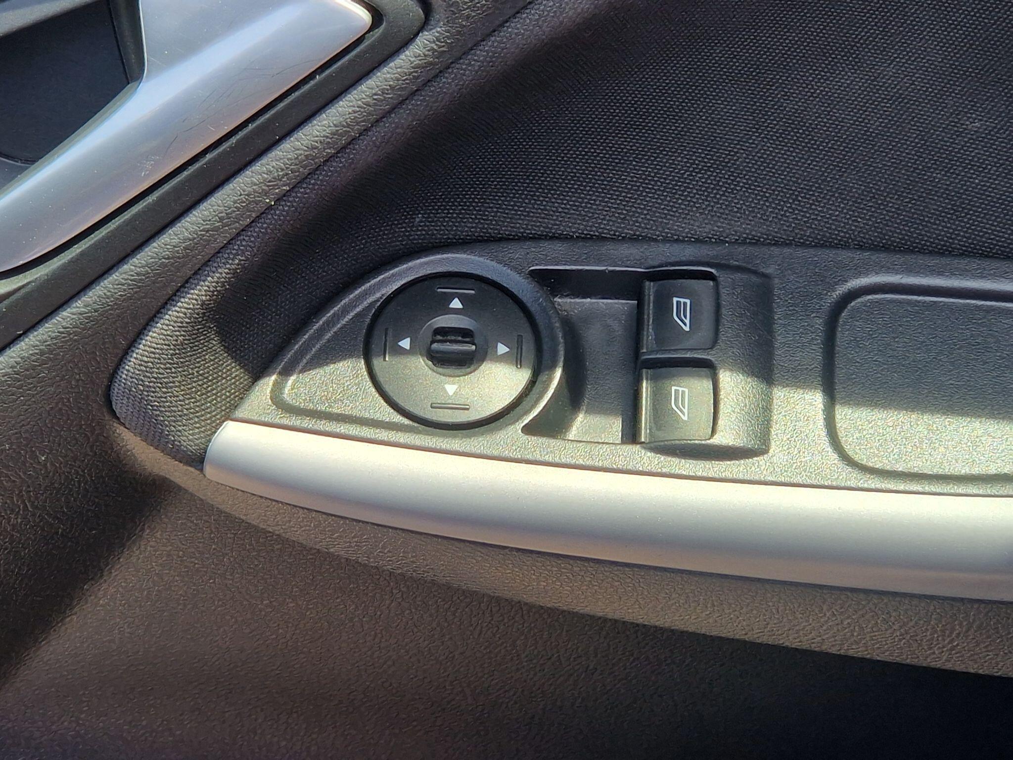 Ford Focus - Image 3