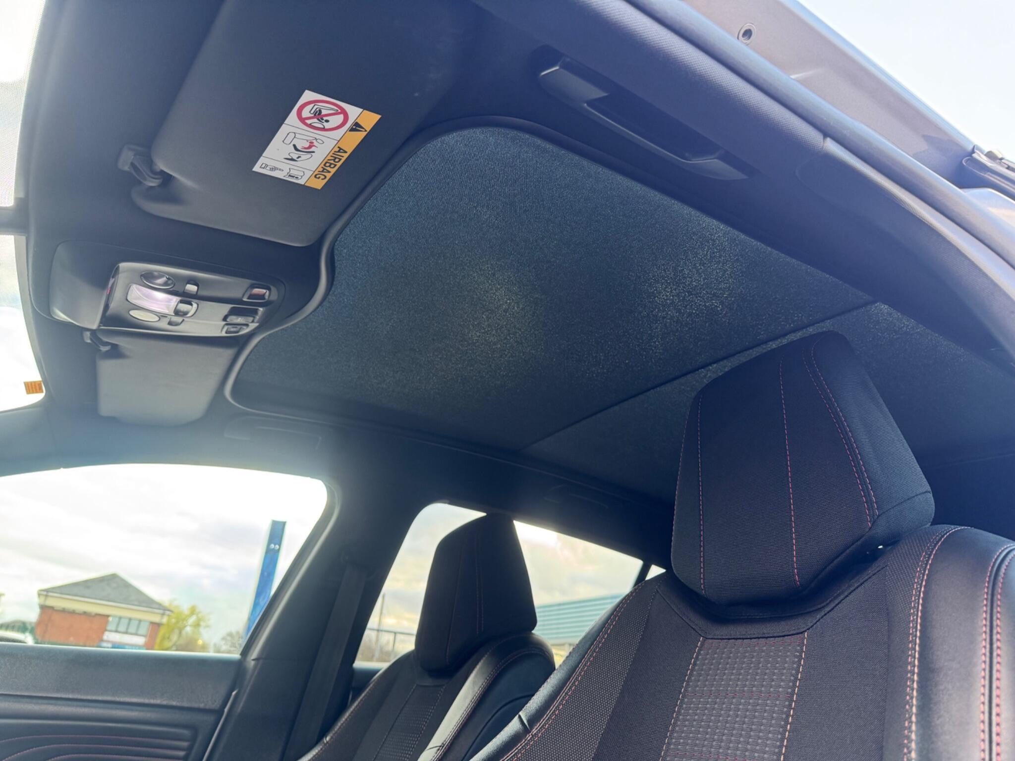 Peugeot 308 - Image 6