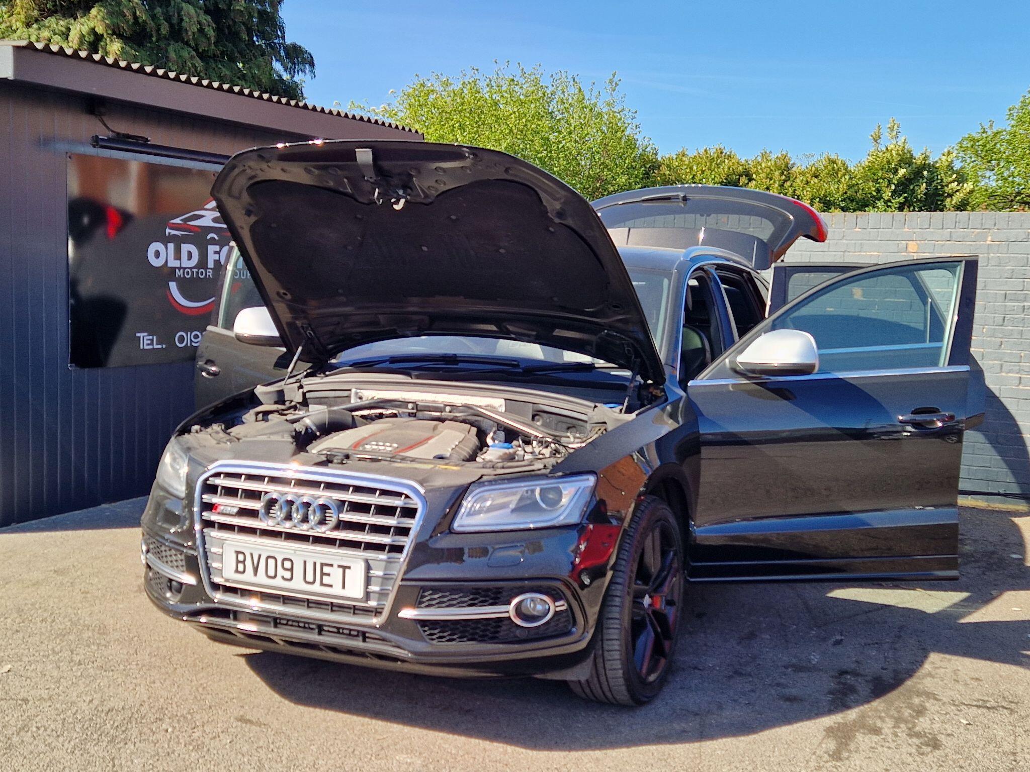 Audi SQ5 - Image 14