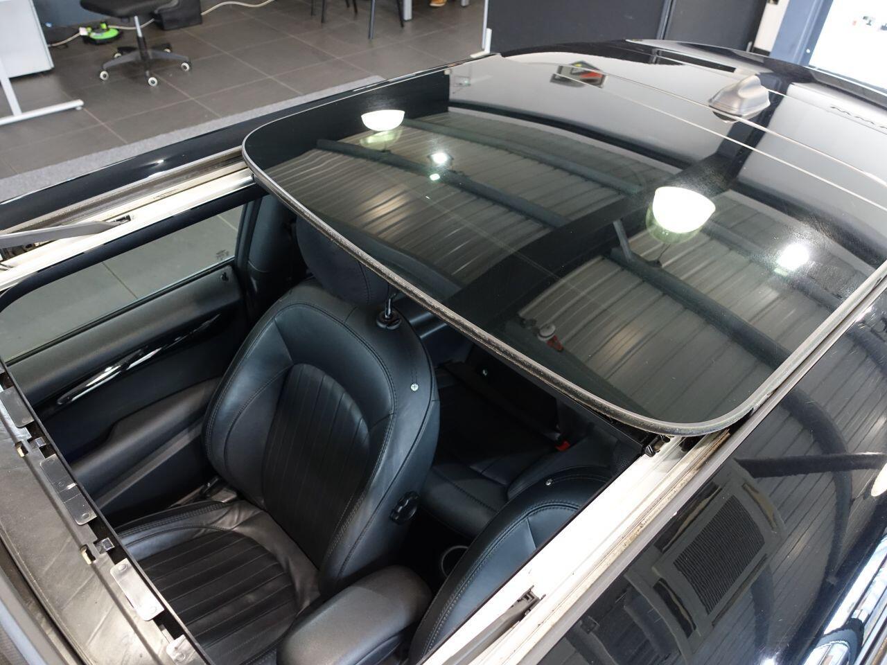 MINI Electric Hatch - Image 11