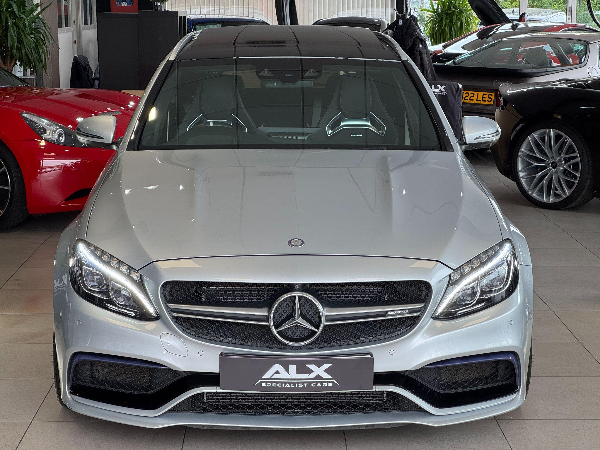 Mercedes C Class - Image 11