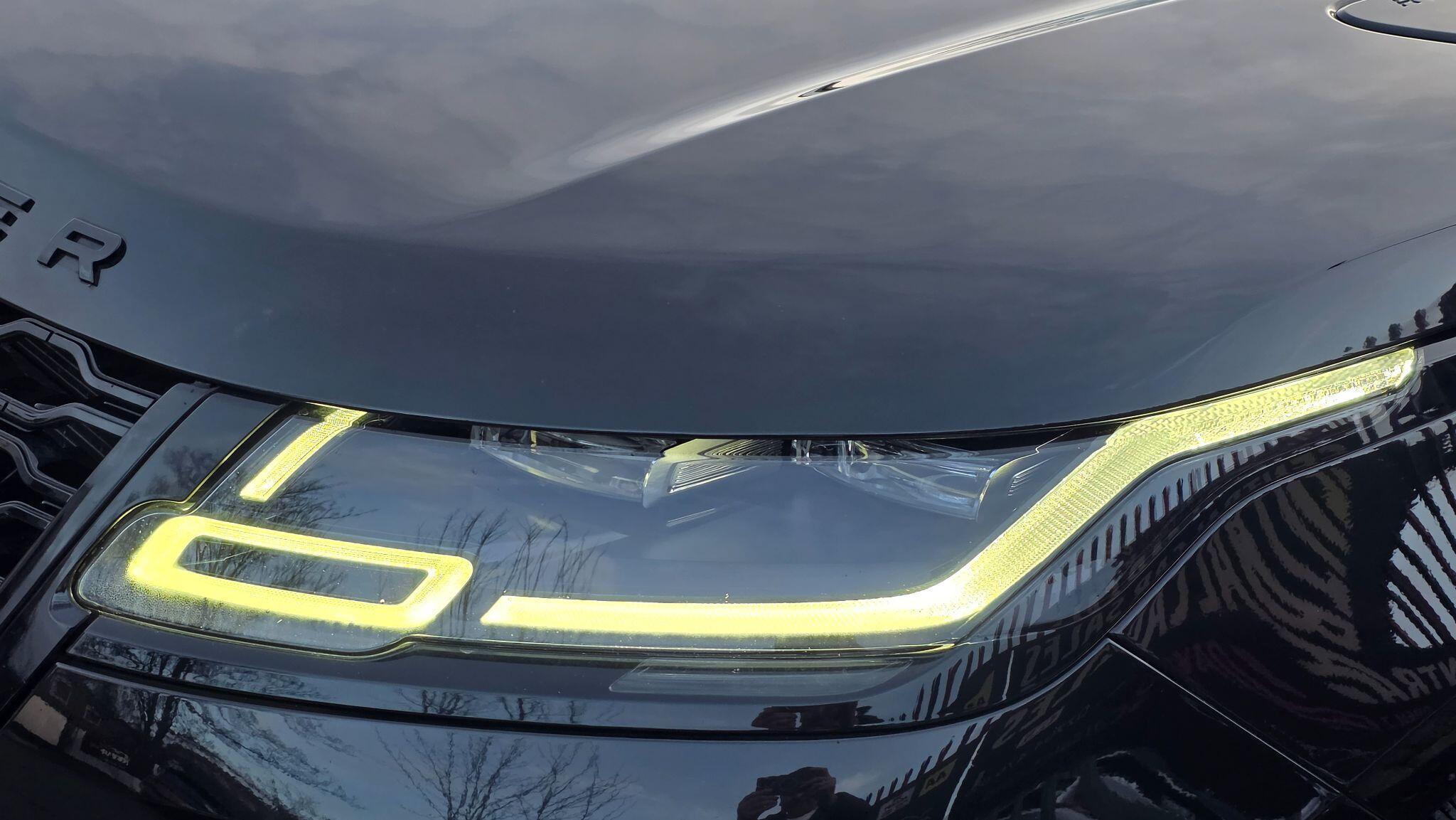 Land Rover Range Rover Velar - Image 23