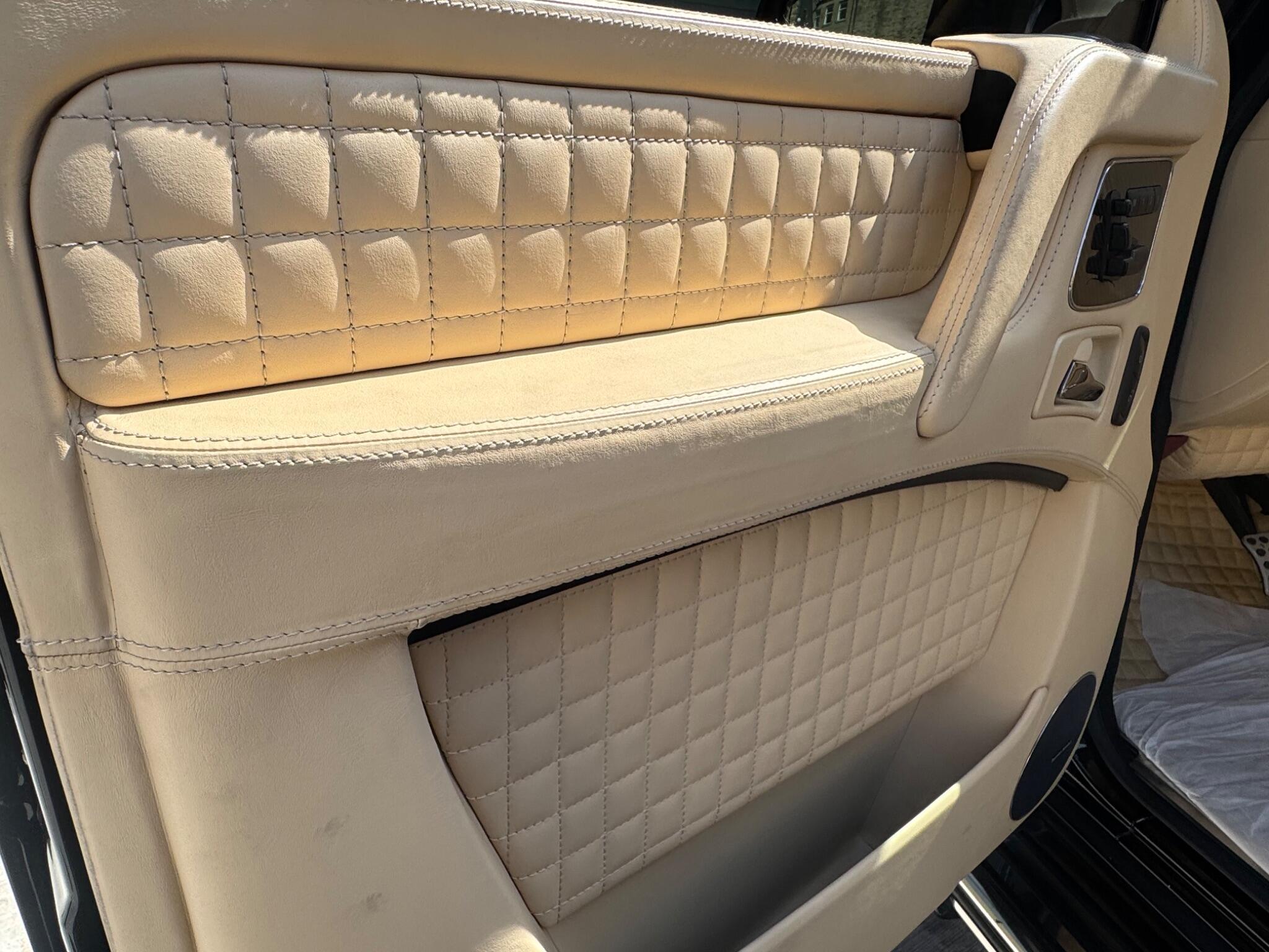 Mercedes G Class - Image 12