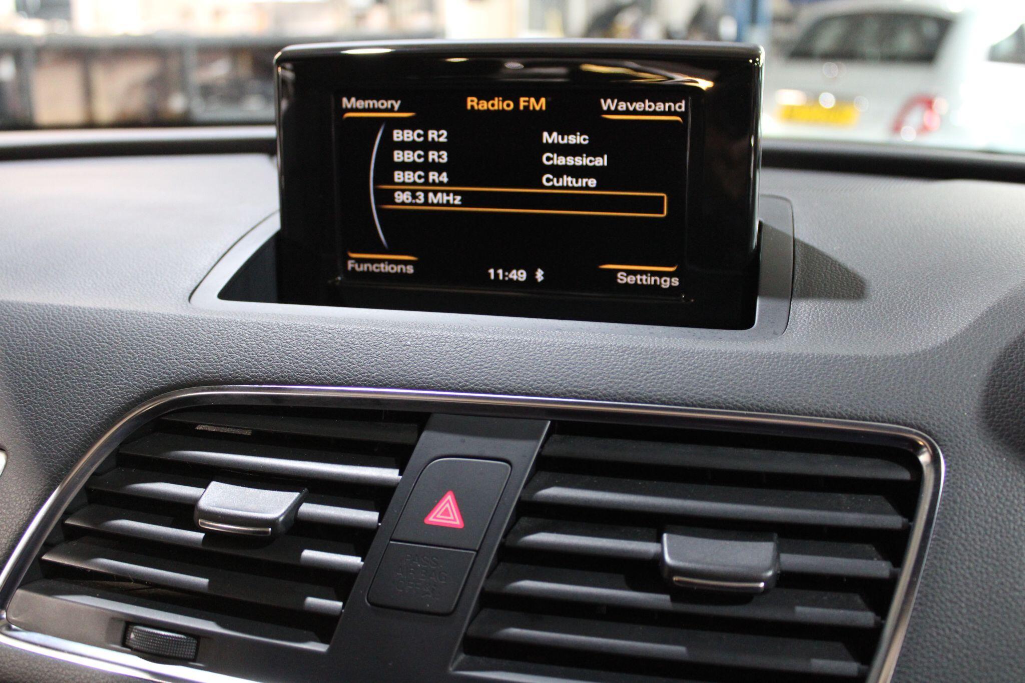 Audi Q3 - Image 4