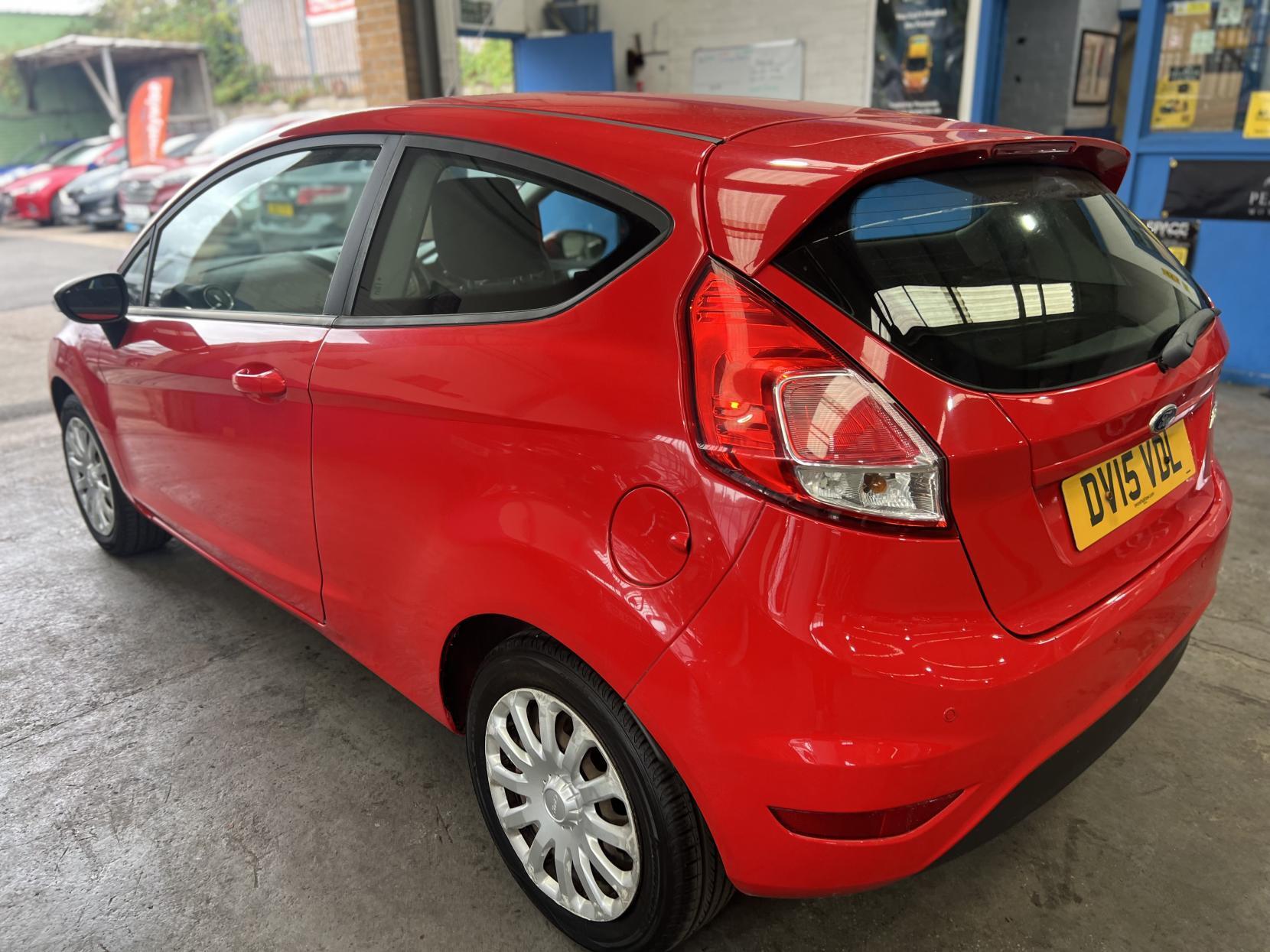 Ford Fiesta - Image 5