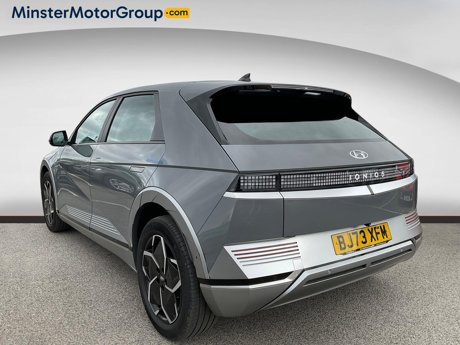 Hyundai Ioniq 5 - Image 4