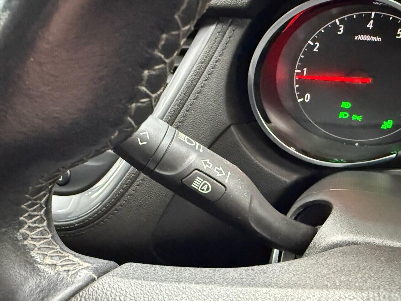 Vauxhall Grandland X - Image 27