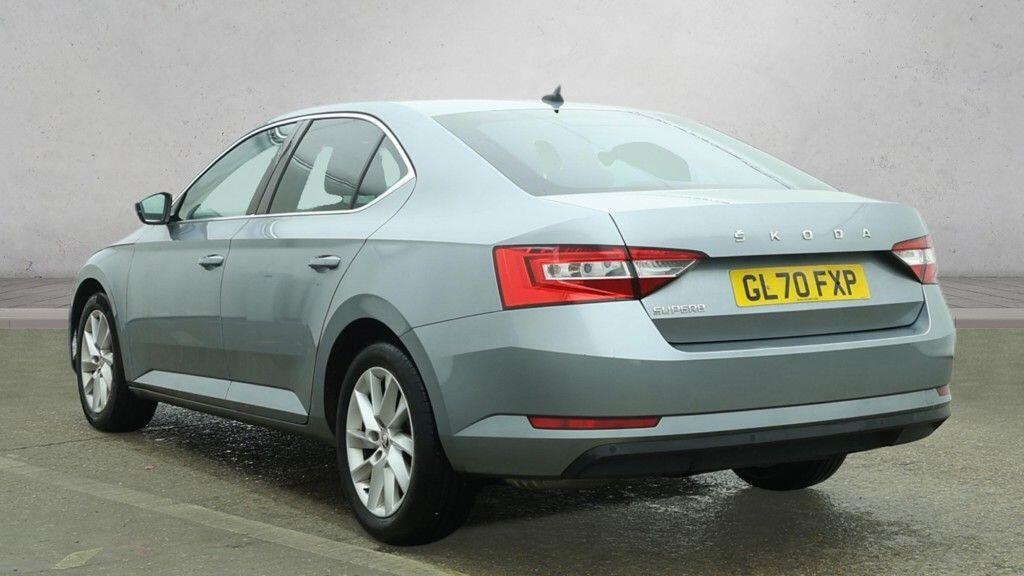 Skoda Superb - Image 3