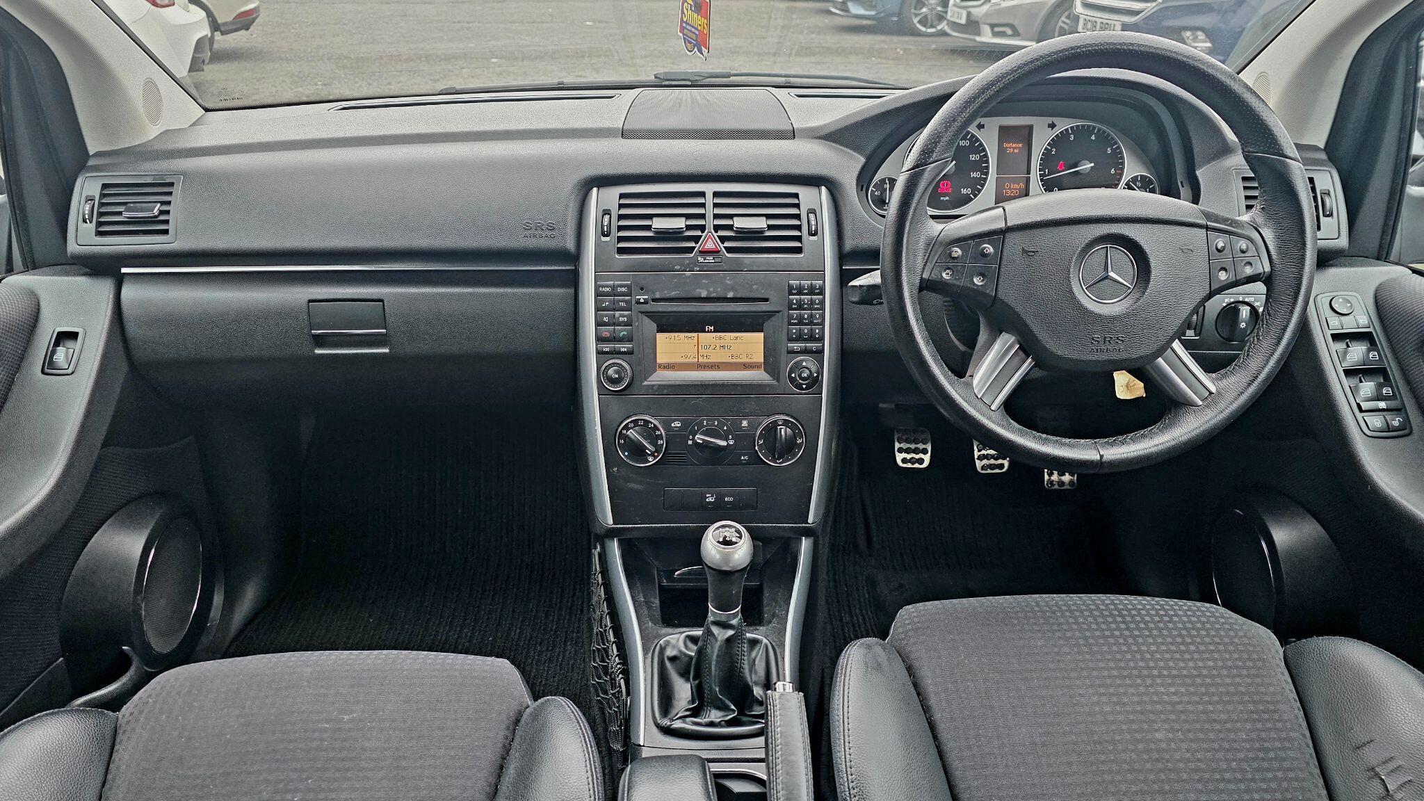Mercedes B Class - Image 19