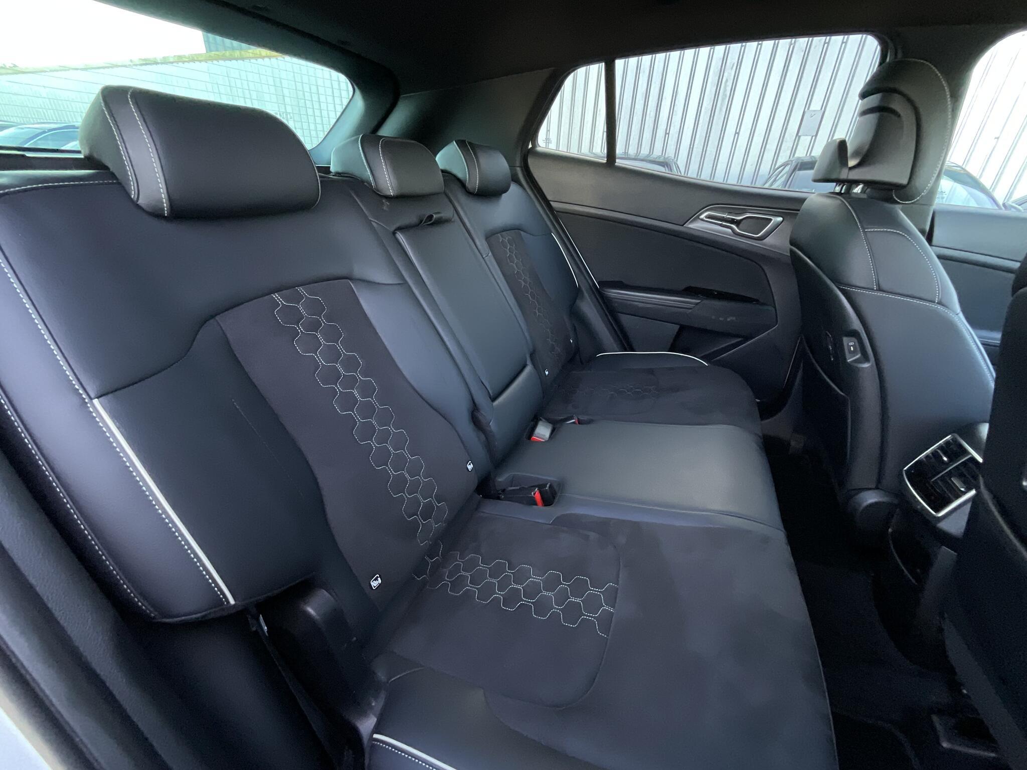 Kia Sportage - Image 11