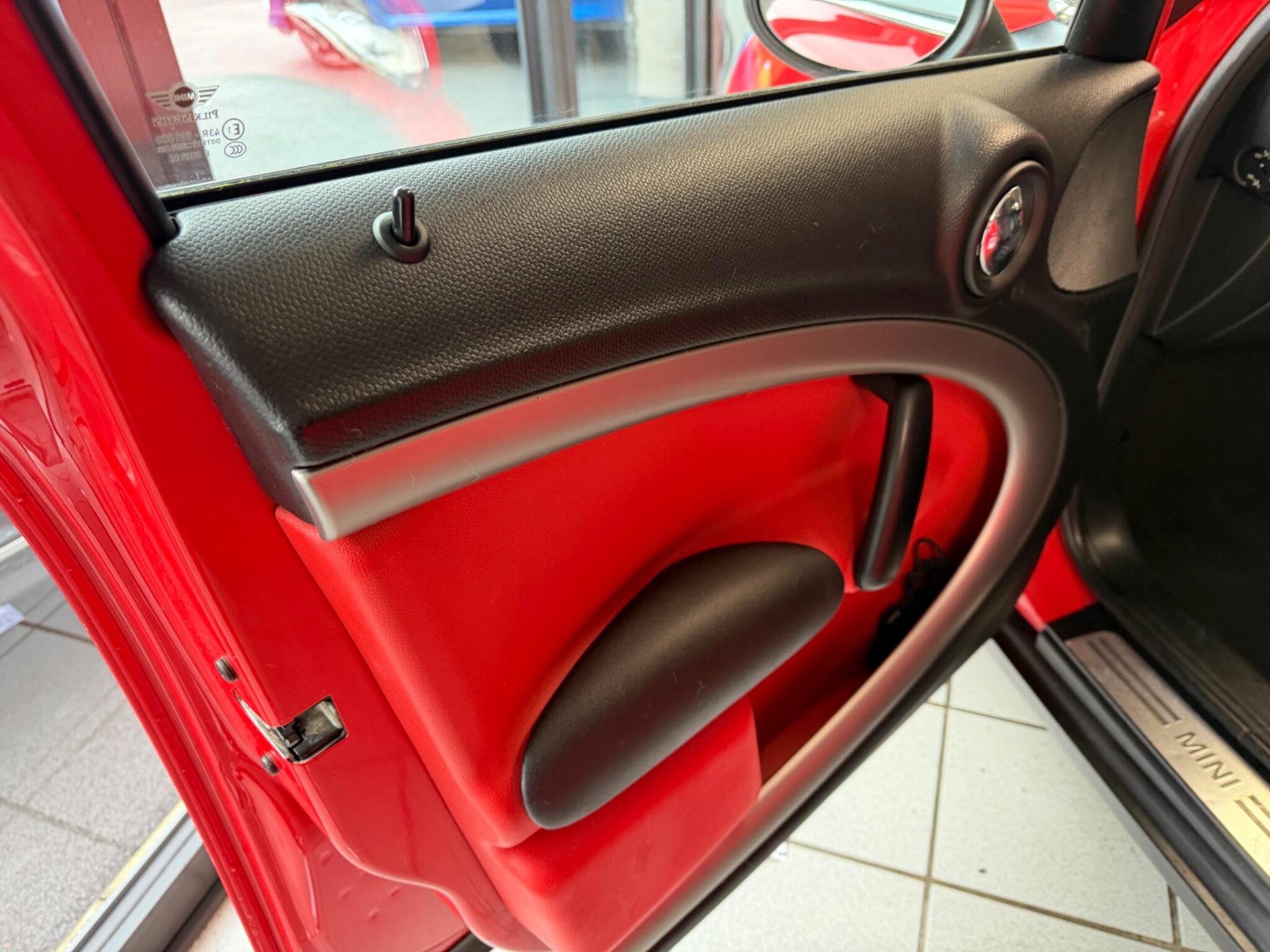 MINI Countryman - Image 15