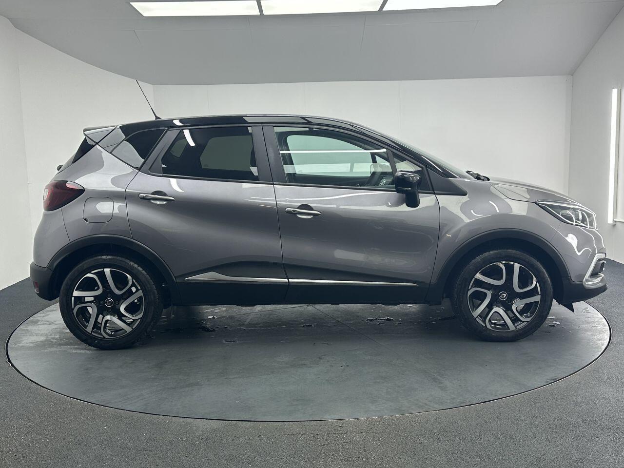 Renault Captur - Image 10