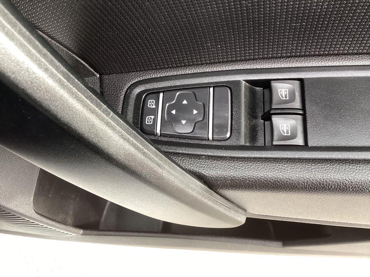 Renault Kangoo - Image 15
