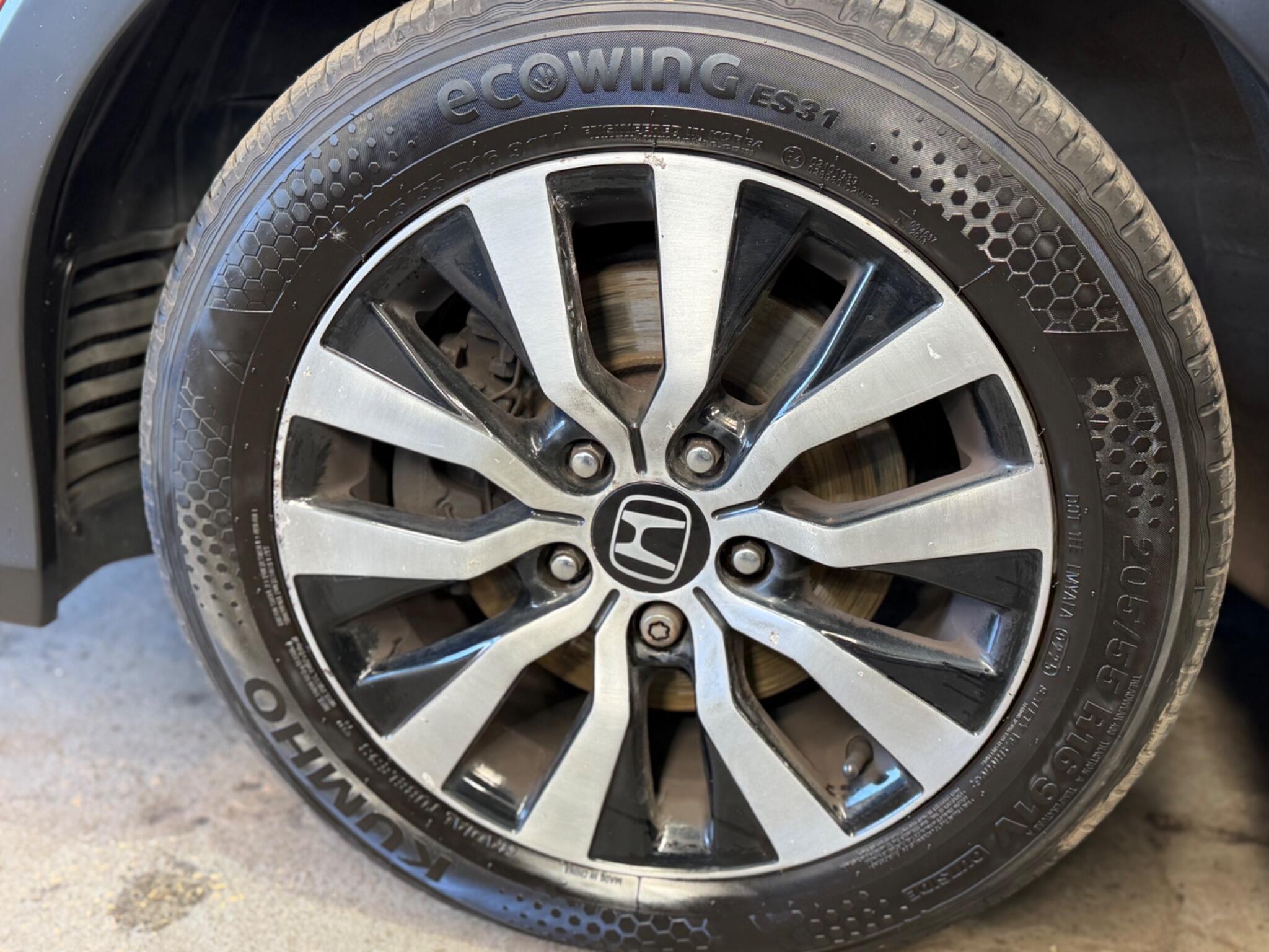 Honda Civic - Image 13