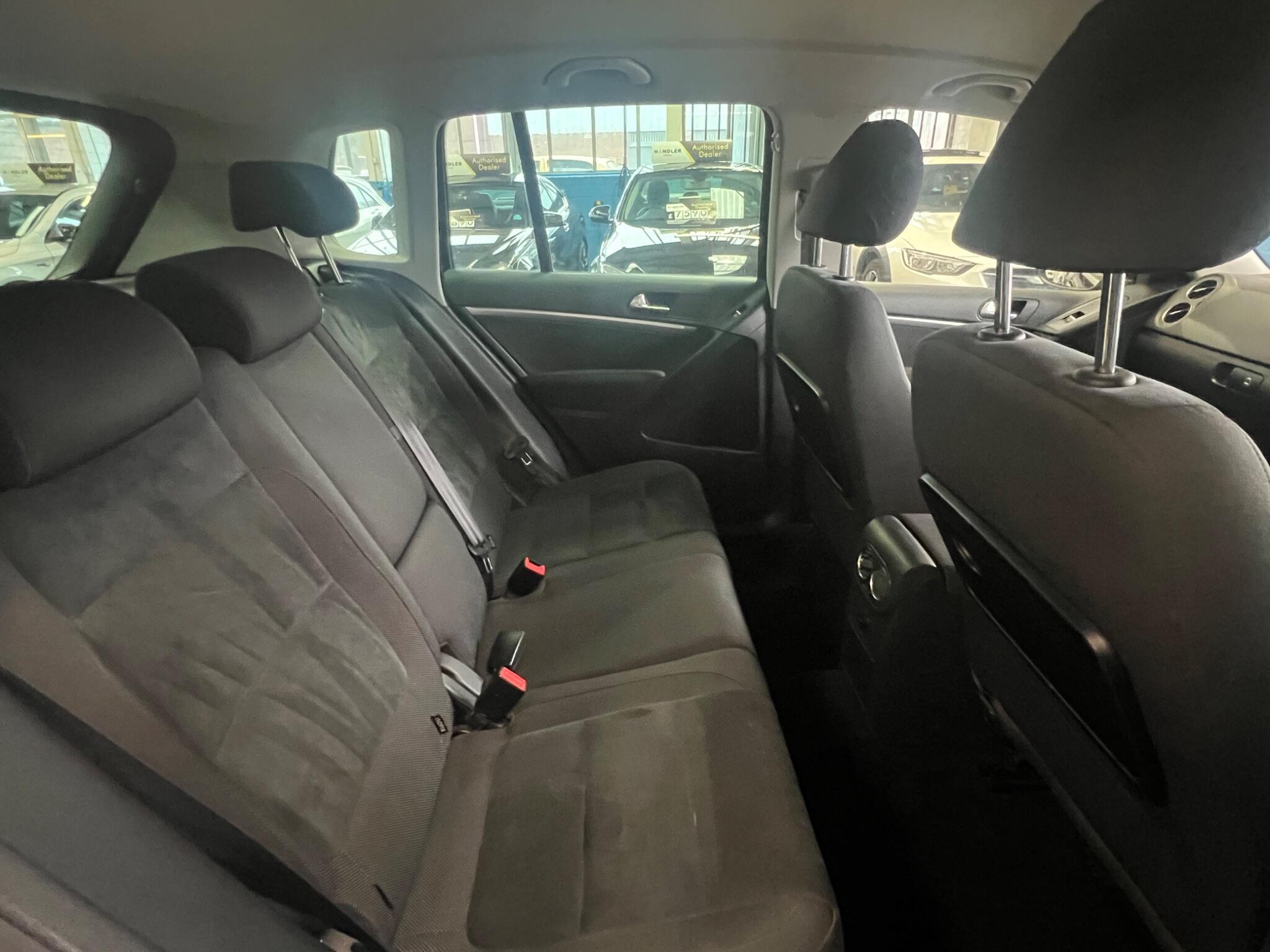 Volkswagen Tiguan - Image 19