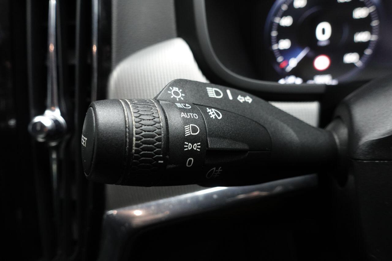 Volvo S90 - Image 41